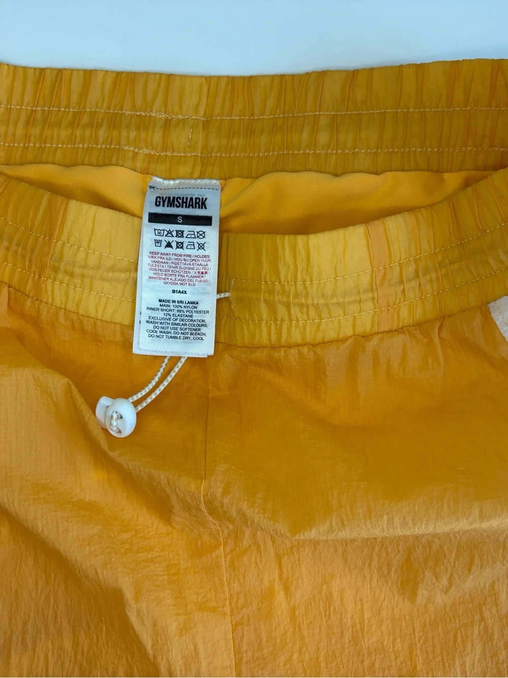 Gymshark Women’s Orange and White Athletic Shorts - Picture 6 of 11